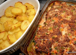 Chiftea coapta la tava cu legume, branza si cartofi aurii Chiftea coapta la tava cu legume, branza si cartofi aurii savori urbane