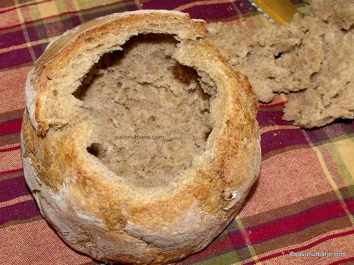 cum se scobeste painea pentru castron sau bol de tocanita ciorba (2)