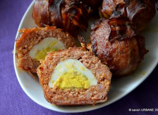 Chiftele umplute cu ou la cuptor Scotch Eggs