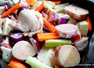 Supa de vita – beef stock, bouillon, fond