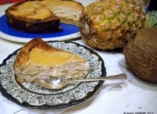 Cheesecake dietetic cu ananas si cocos