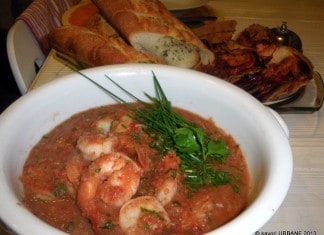 Creveti cu sos Buzara