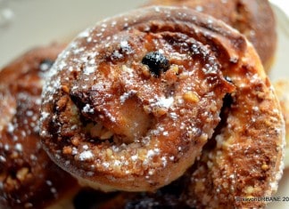 Melcisori cu migdale si lamaie