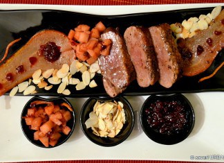 Piept de rata cu portocala, coacaze, gutui