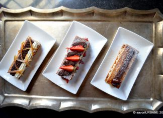 Mille feuille Napoleon in 3 variante – reteta de foietaj cu crema, frisca si fructe