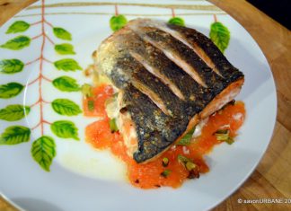 Somon la cuptor cu grepfruit si ceapa verde