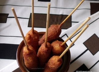 Crenvursti in aluat Corn Dogs