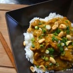 Curry de porc cu arahide si lapte de cocos