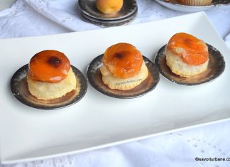 Mini tarte Tatin cu caise si martipan – cu foietaj Mini tarte Tatin cu caise si martipan - cu foietaj reteta savori urbane