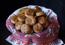 Pogacele cu jumari reteta clasica Pogacele-cu-jumari