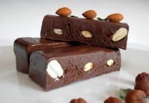 Ciocolata de casa (video) reteta veche de baton cu lapte praf Ciocolata de casa reteta veche de baton cu lapte praf savori urbane