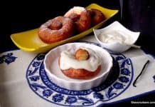 Papanasi cu branza dulce de vaci reteta bucovineana Papanasi cu branza dulce de vaci reteta copilariei savori urbane