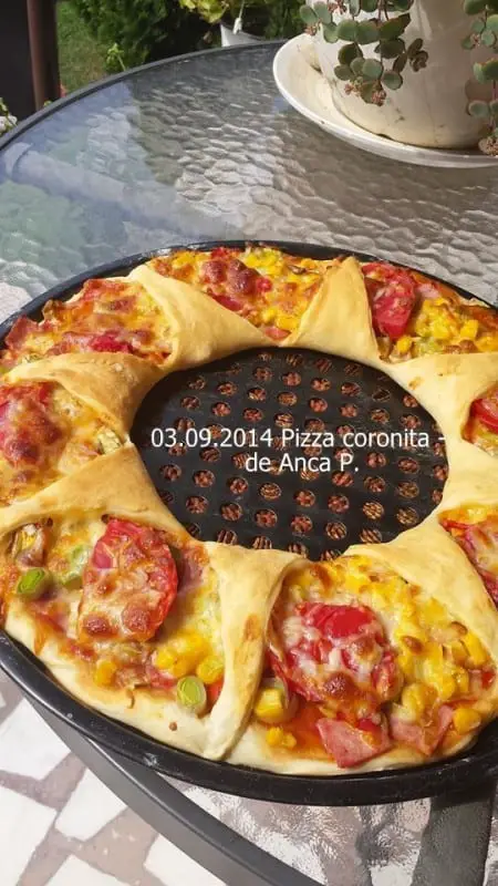 03.09.2014 Pizza coronita - de Anca P.