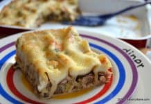 Cannelloni umpluti cu carne, ciuperci si sos de branza gorgonzola cannelloni cu carne si sos de branza