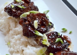 Piept și coaste de porc lipicioase în stil asiatic – reteta de Sticky Ribs & Pork Belly Coaste de porc lipicioase (1)