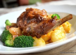 Friptura de iepure la cuptor – iepure marinat cu iaurt si usturoi