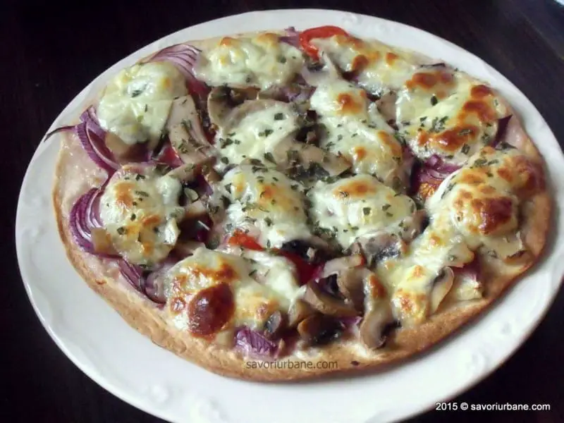 Lipie cu legume si mozzarella Dieta Rina - pizza dietetica savori urbane