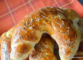 Cornuri simple de casa – cu sare cornuri simple cu sare