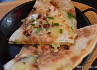 Quesadillas reteta de lipii umplute cu branza