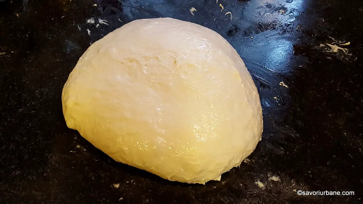 cum se face o paine rotunda boule cu cartofi