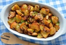 Cartofi noi la cuptor cu ciuperci si usturoi reteta VIDEO Cartofi noi la cuptor cu ciuperci Savori Urbane (1)