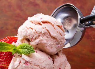 Inghetata de capsuni reteta pas cu pas Inghetata de capsuni reteta savori urbane