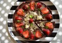 Tarta cu capsuni si ciocolata – fara coacere