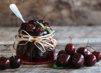 Dulceata de cirese sau visine fara conservanti Dulceata de cirese sau visine fara conservanti reteta savori urbane