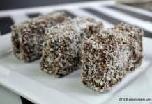 Prajitura tavalita cu cocos – Lamington