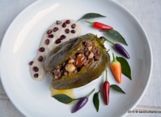 Ardei umpluti mexicani – Chiles en nogada