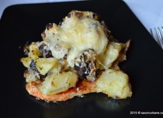 Cotlet de porc la cuptor cu cartofi si ciuperci