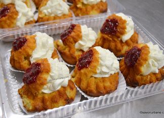 Savarine reteta de cofetarie de pe vremuri + VIDEO cele mai bune savarine reteta originala cu frisca naturala