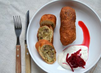 Langosi cu carne sau ciuperci – Pasztecik szczeciński