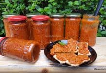 Zacusca de vinete – reteta mamei mele (cu ardei copti sau gogosari) VIDEO Zacusca de vinete - reteta mamei mele (cu ardei copti sau gogosari) savori urbane