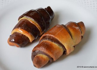 Cornuri bicolore insiropate