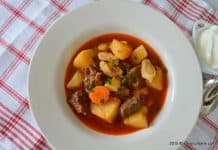 Gulas unguresc traditional – reteta clasica de gulyásleves + VIDEO
