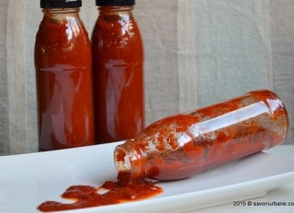 Ketchup de casa din rosii cu ardei copti – reteta simpla