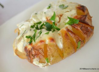 Cartofi copti cu smantana – la cuptor Cartofi copti cu smantana la cuptor Savori Urbane (1)