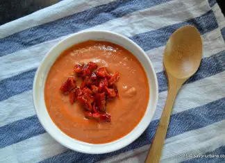 Sos de iaurt cu ardei copti si usturoi – fara fierbere