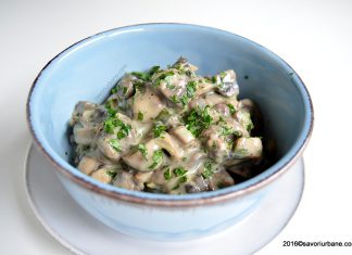 Tocanita de ciuperci reteta simpla – ciulama de ciuperci Tocanita de ciuperci reteta simpla Savori Urbane (1)