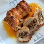 Muschi de porc umplut la cuptor – rulada cu ciuperci – reteta de friptura din pulpa de porc