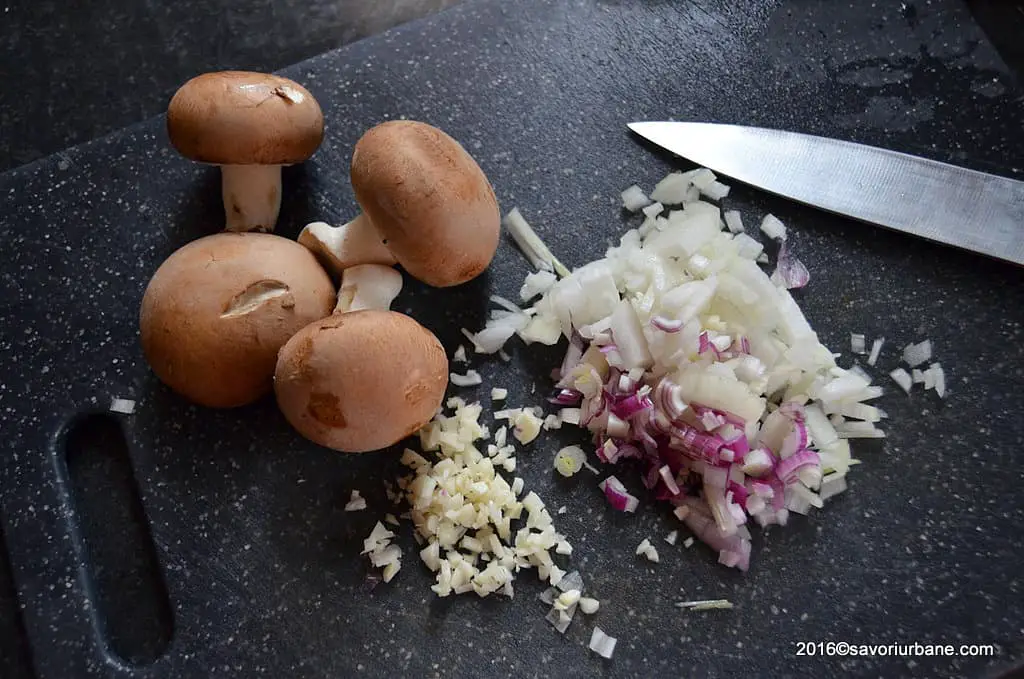 ingrediente umplutura ciuperci pentru rulada