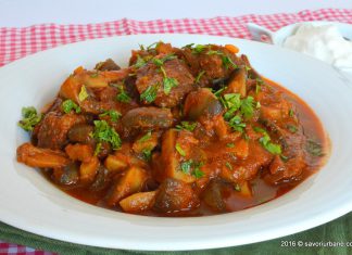 Papricas cu carne de vita si ciuperci