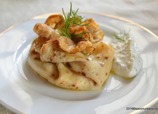 Clatite cu branza si marar la cuptor