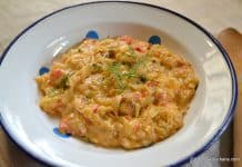 Mancare de dovlecei reteta video de tuspais (ciuspais) cu smantana si marar