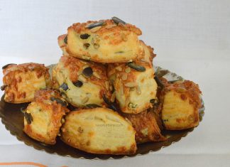 Pogacele cu seminte si branza – fragede si foietate