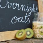 Fulgi de ovaz cu kiwi si cocos – Overnight oats