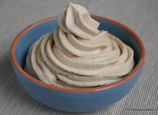 Crema de mascarpone cu ness si cafea – fara fierbere, la rece Crema de mascarpone cu ness si cafea savori urbane