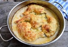 Pulpe de pui cu smantana si cascaval la cuptor Pulpe de pui cu smantana si cascaval la cuptor reteta savori urbane