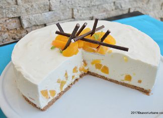 Tort cu iaurt si piersici reteta fara coacere cum se face tort fara coacere cu iaurt si fructe reteta simpla